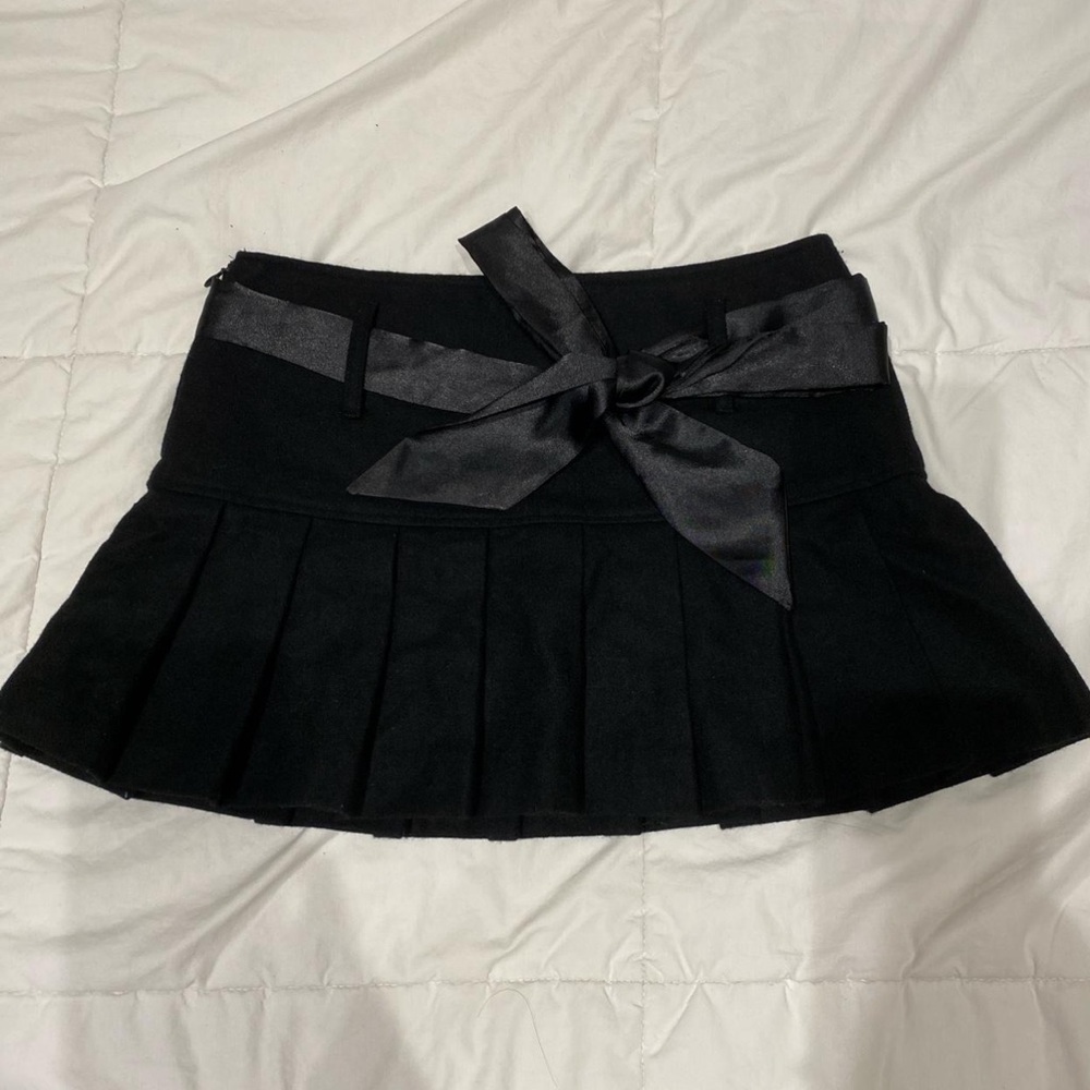 Pleated Black Mini Skirt